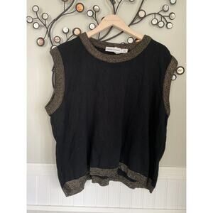 Karen Lessly 2X DESIGNER Very Chic Lux top. A very noble top, black